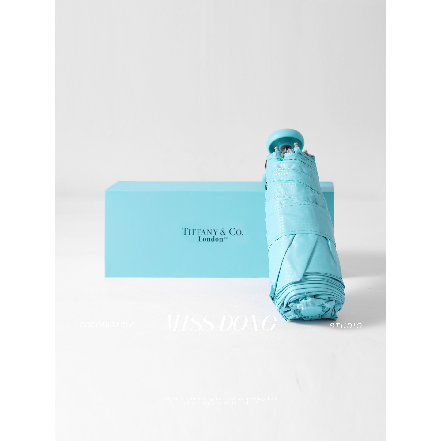 小巧太阳伞晴雨伞两用防晒折叠