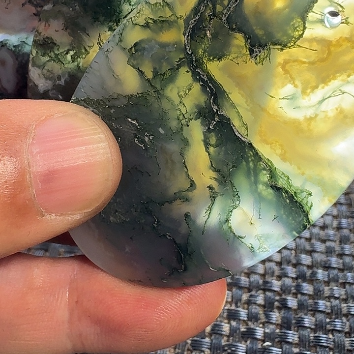 美***店玛瑙/玉髓未镶嵌颈饰