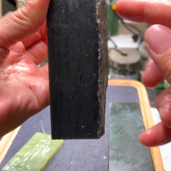 和田玉未镶嵌珠宝半成品