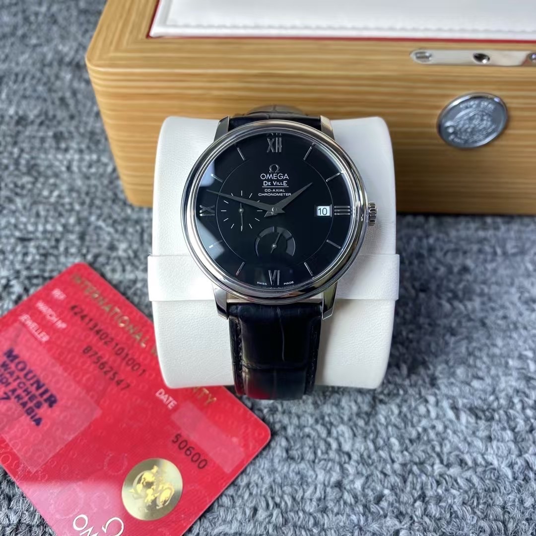 95新 Omega/欧米茄 /亚虎竞拍/欧米茄/碟飞机械男表