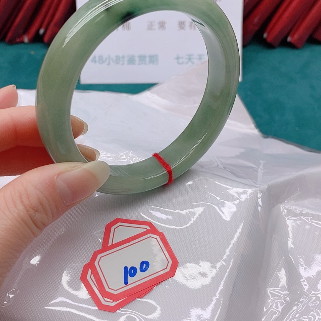翡翠手镯未镶嵌@***?100100100100