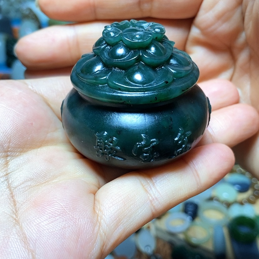 【闪购商品】颈饰未镶嵌和田玉