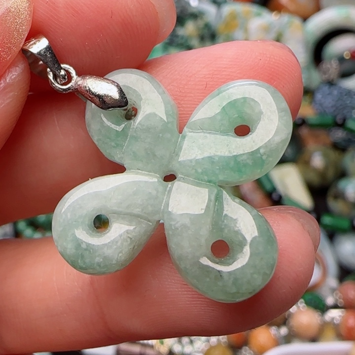 翡翠颈饰未镶嵌天然A货95