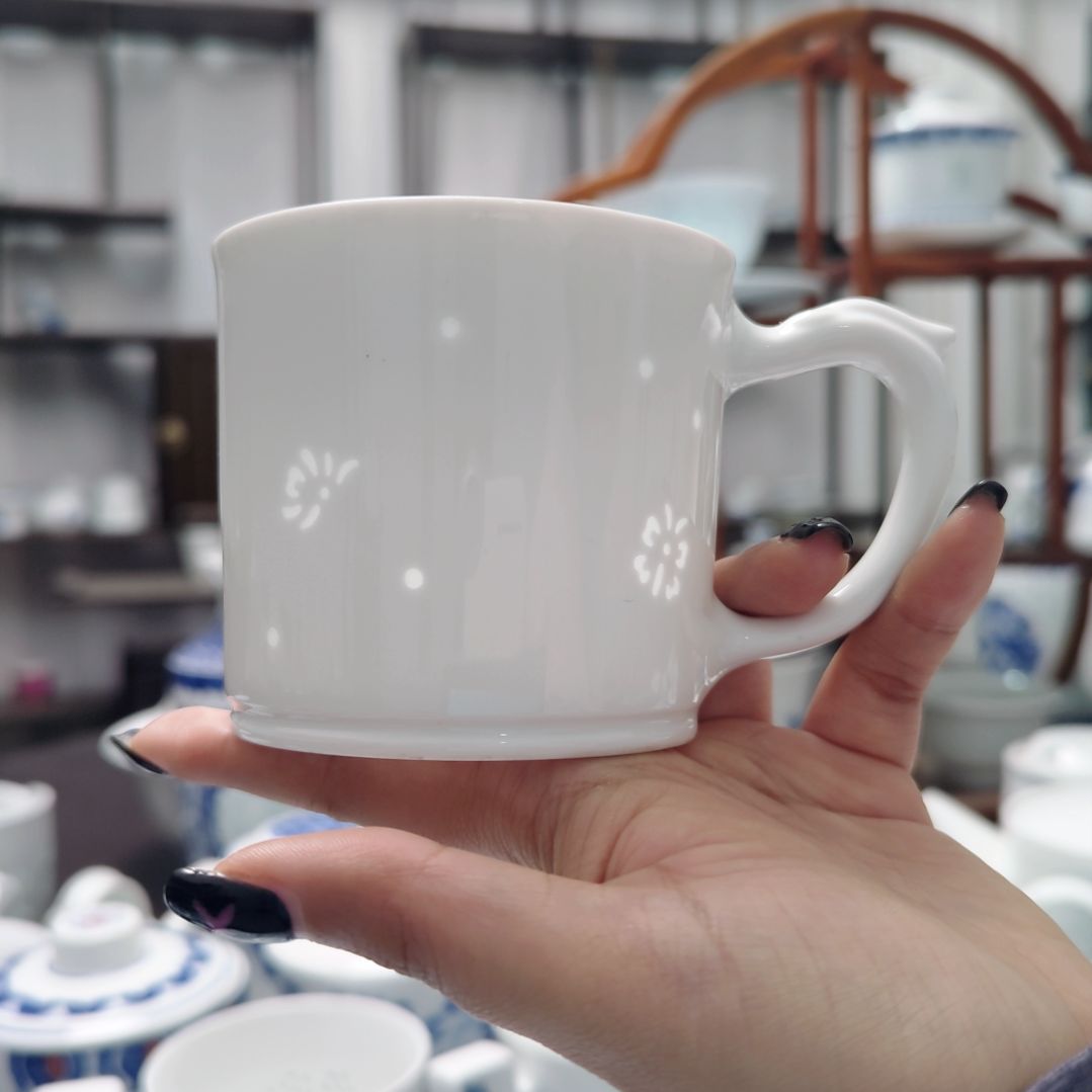 陶瓷丽丽花间白胎咖啡杯一个