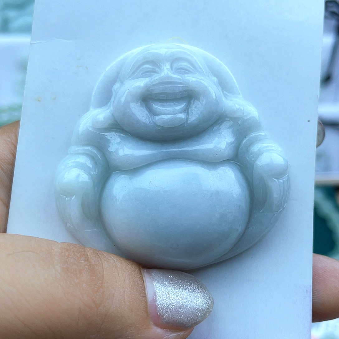 翡翠未镶嵌颈饰佛公