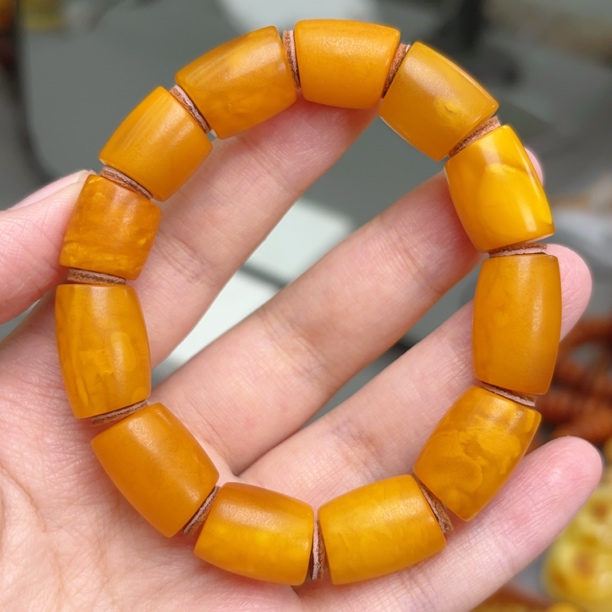 橘皮花蜡13mm全品无瑕疵马蹄珠蜜蜡手串（647号）