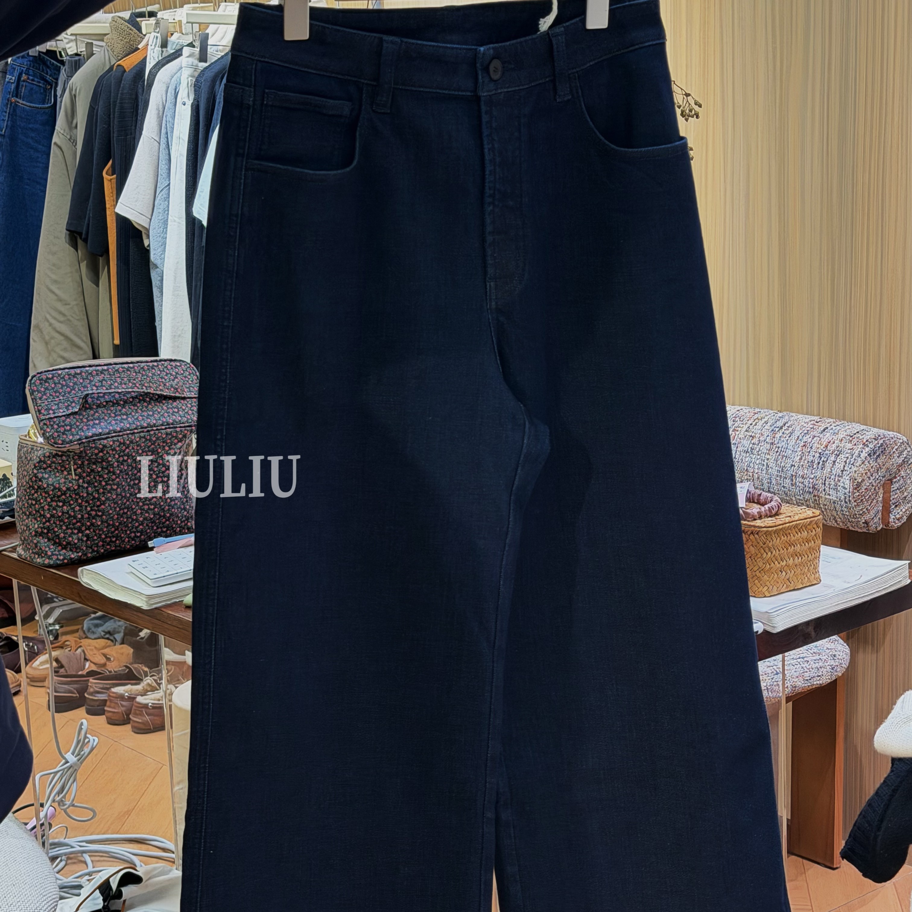 LIULIU 深色磨毛牛仔裤 (NO退NO换)