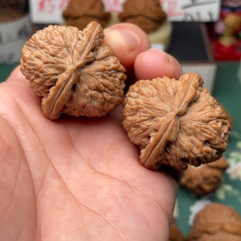 【闪购商品】文玩核桃吊坠37全品白狮子