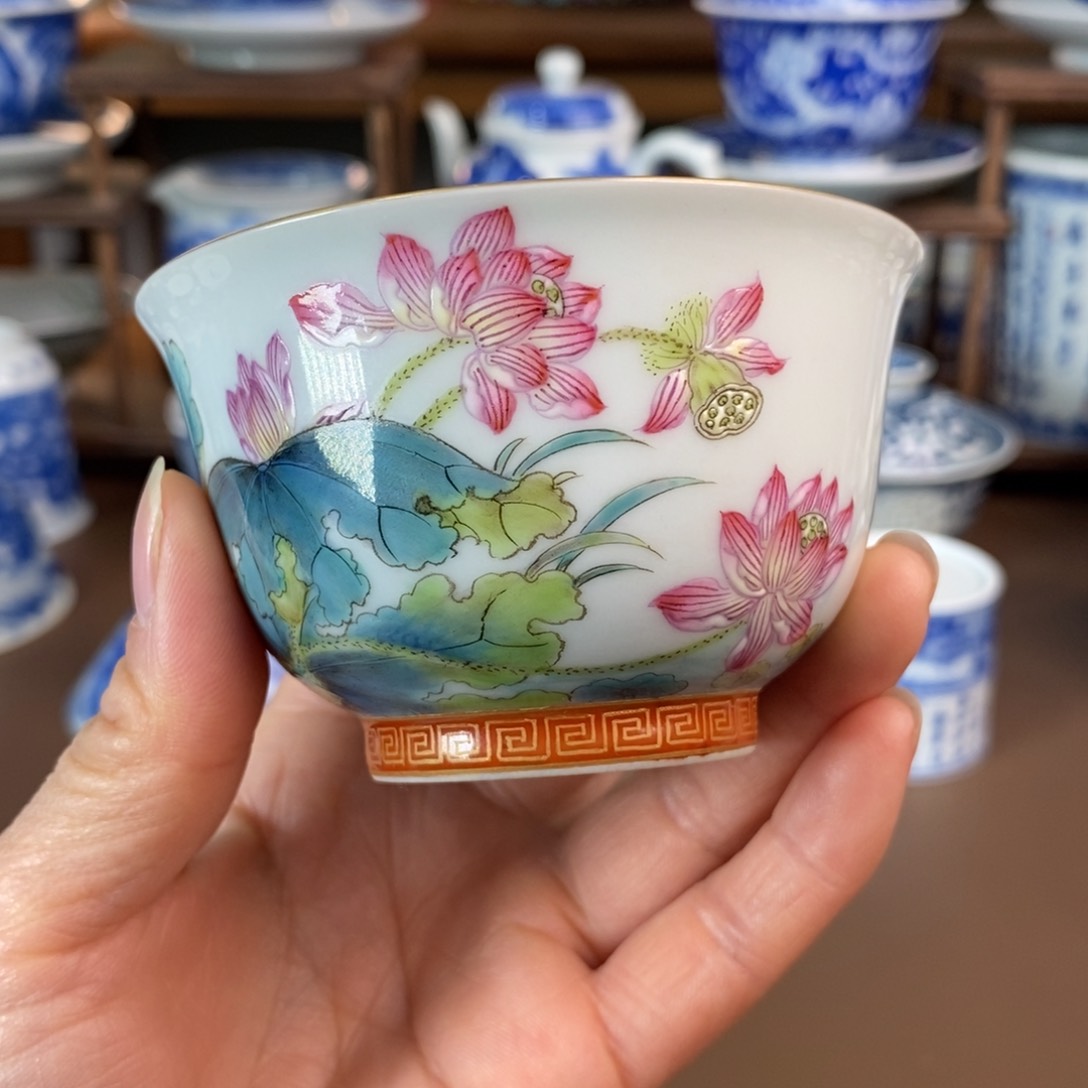 景德镇陶瓷手工手绘