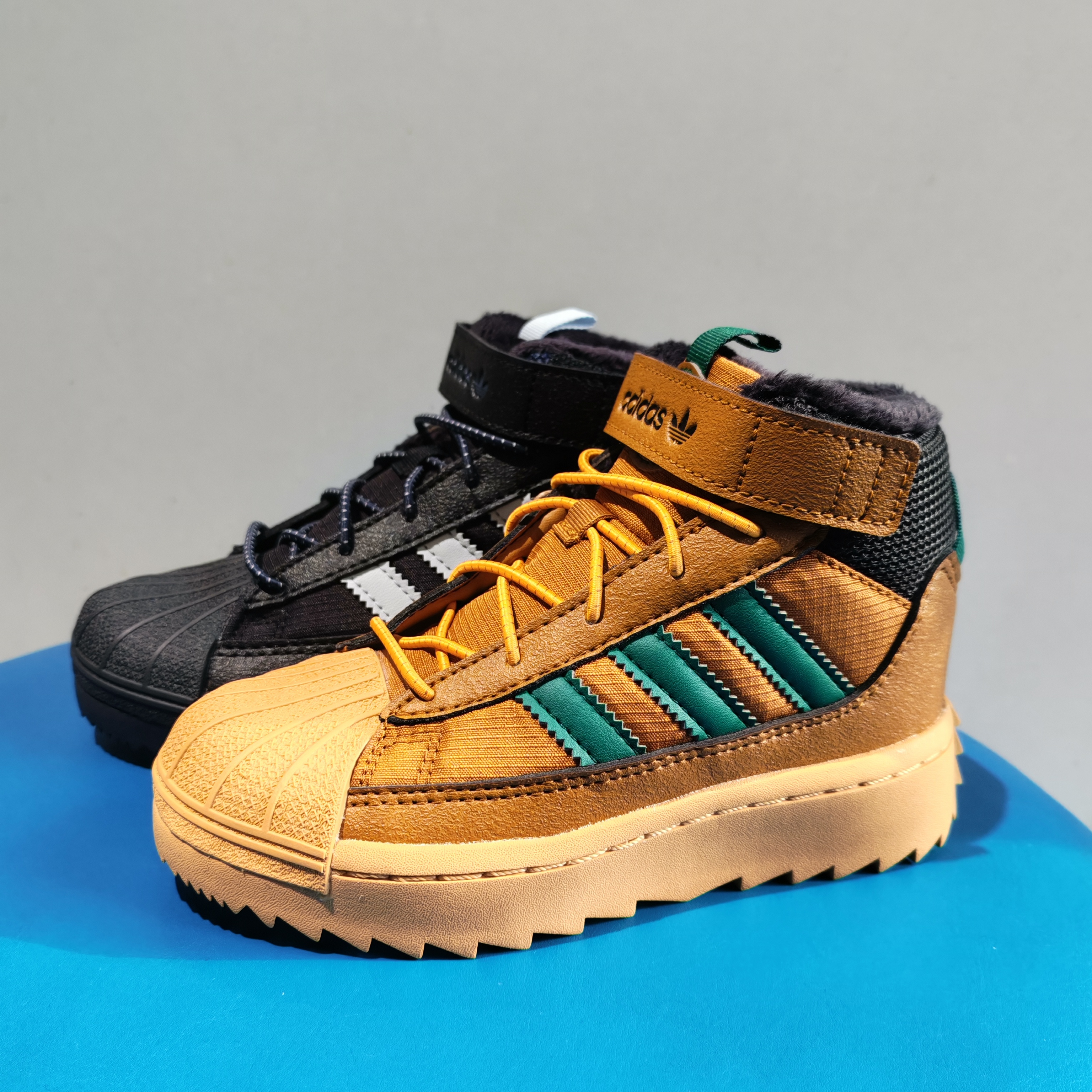 adidas/阿迪达斯童鞋25冬新款男女中童三叶草加绒保暖棉鞋JQ0343