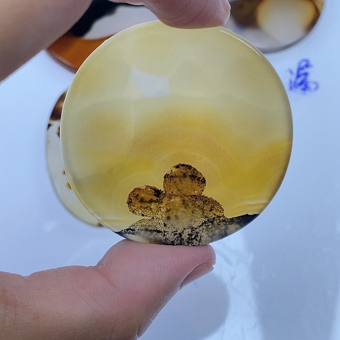 玛瑙/玉髓未镶嵌珠宝半成品