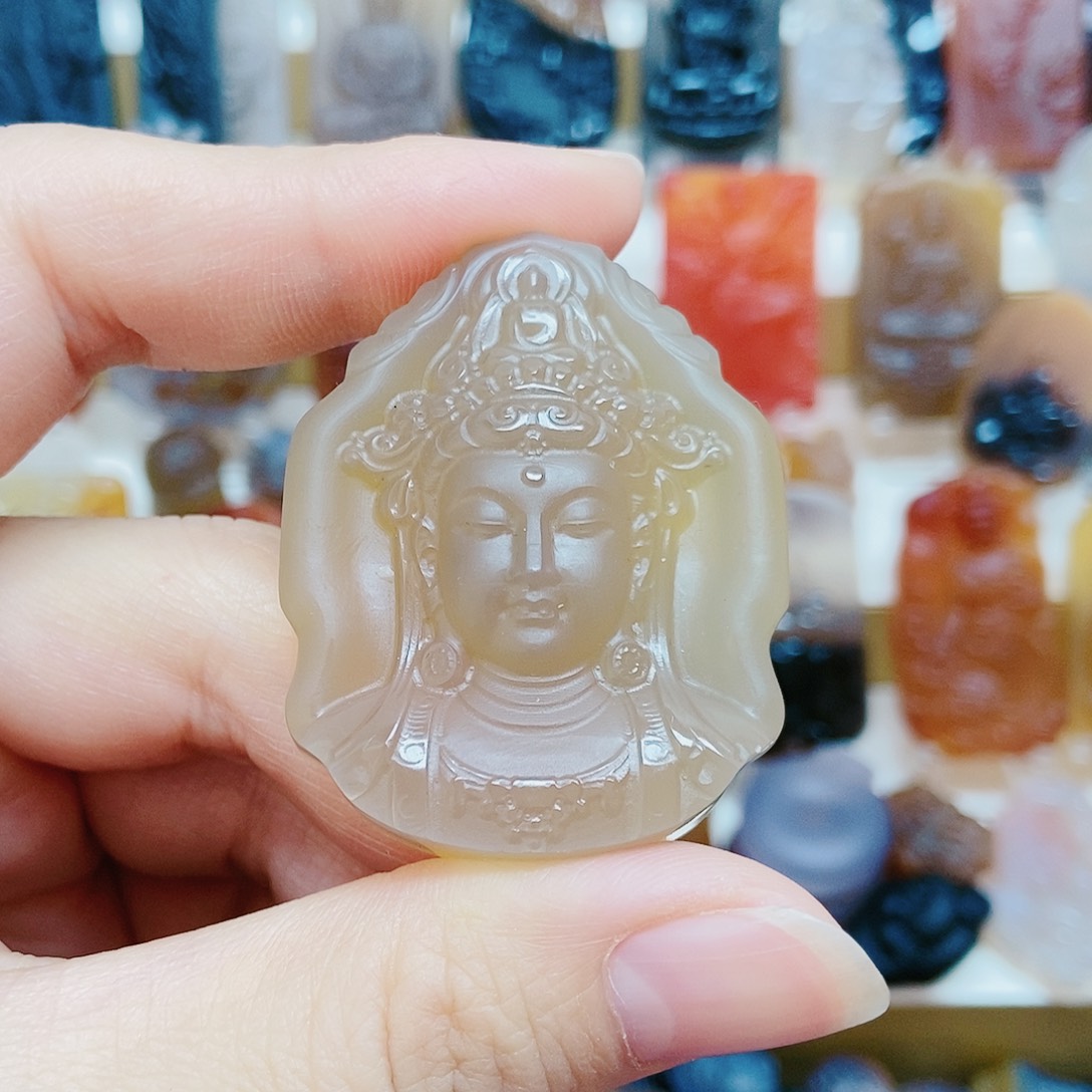 玛瑙/玉髓颈饰未镶嵌