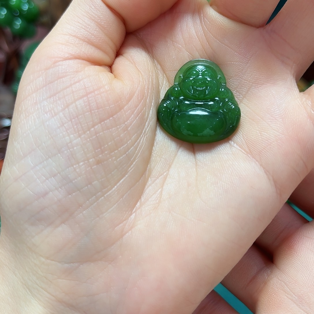 和田玉吊坠未镶嵌