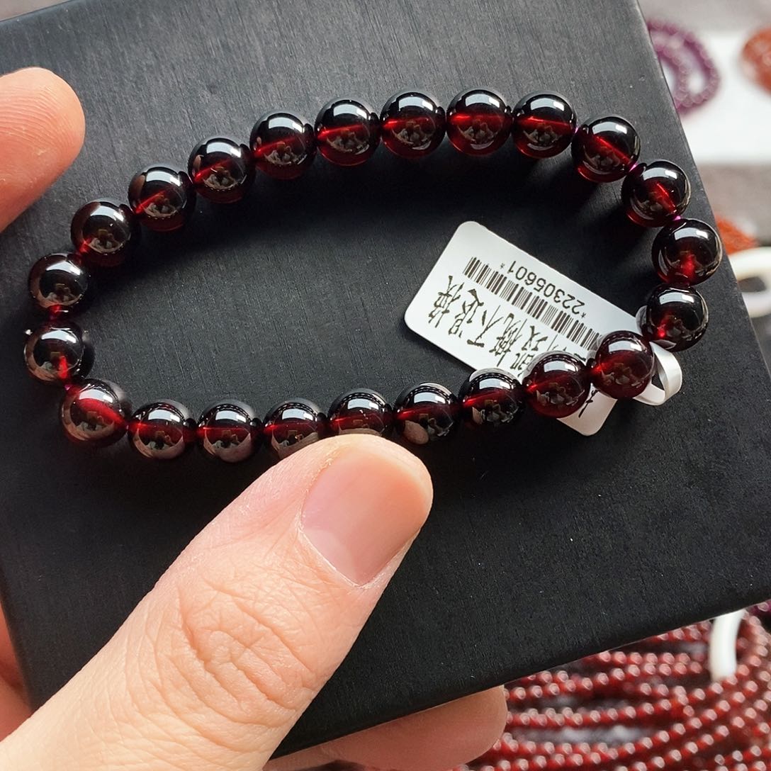 石榴石手链未镶嵌8.5mm老矿酒红