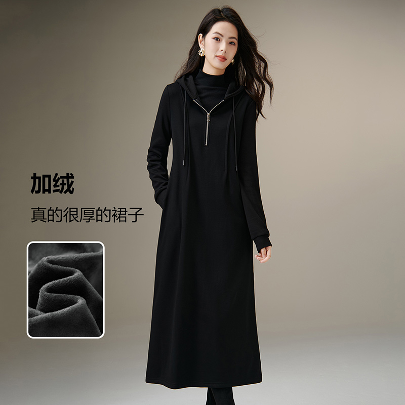 【新品】2025裙子连帽半拉链针织连衣裙25102701