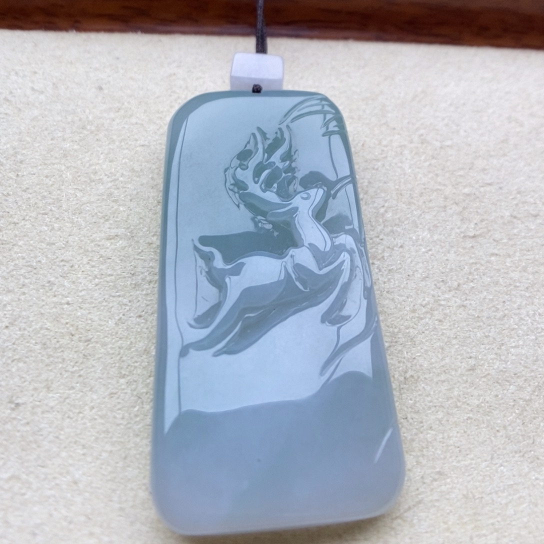 翡翠未镶嵌颈饰吊坠11