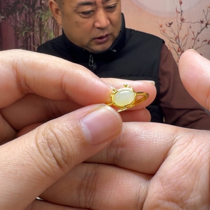 和田玉合金戒指一