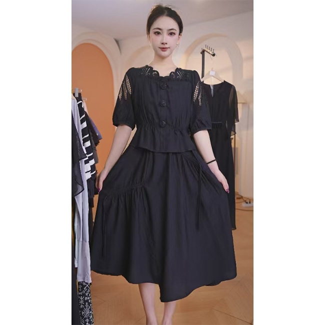 L8751 2025年春夏新款时尚镂空设计感气质假两件中长款连衣裙