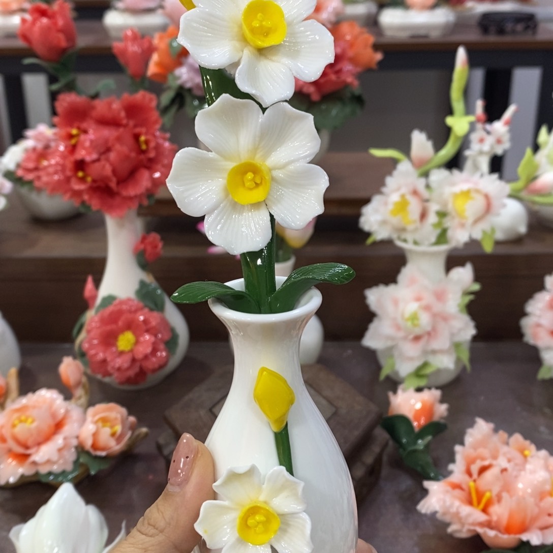 摆件陶瓷手工花摆件