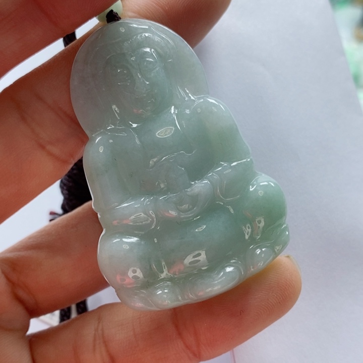 翡翠颈饰未镶嵌天然