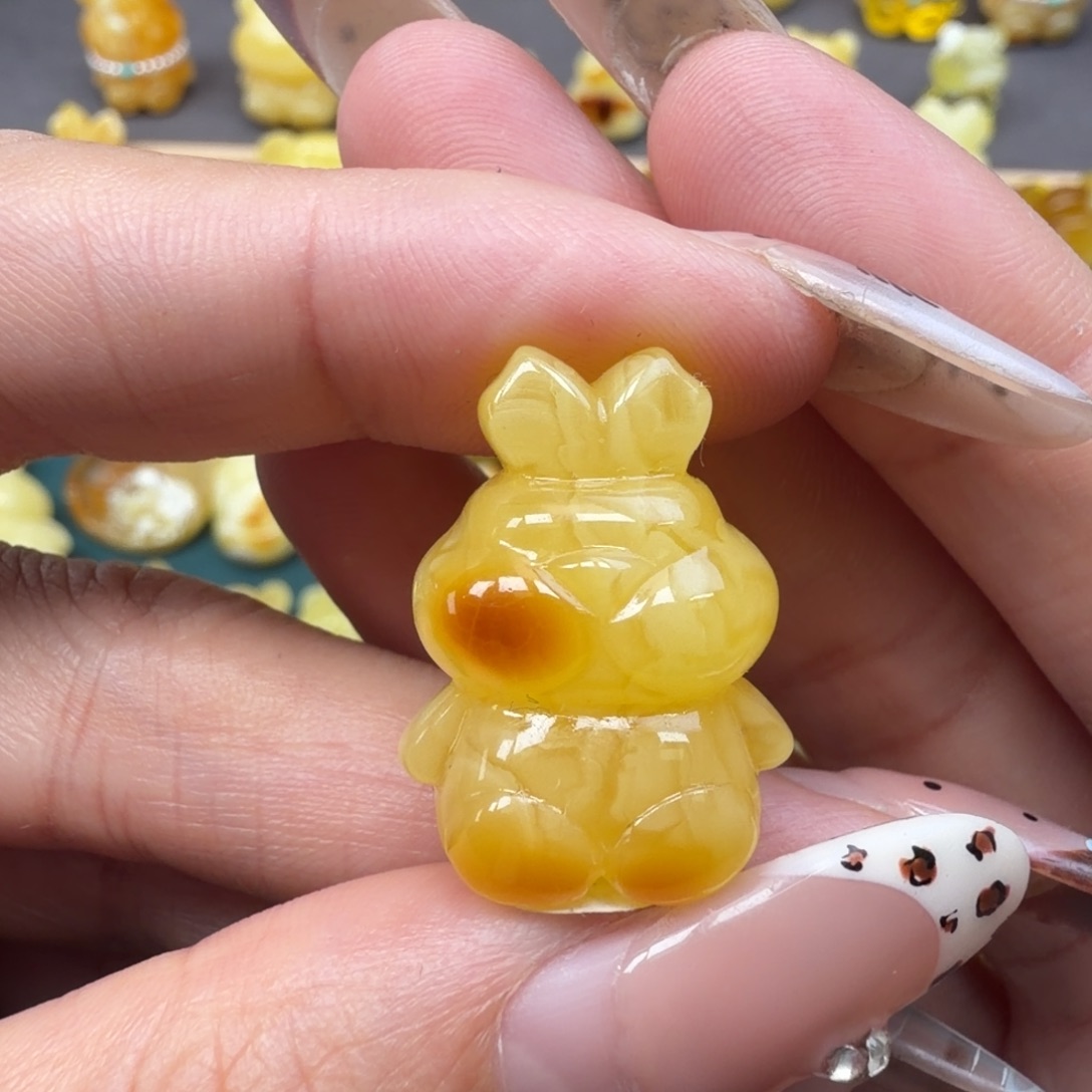 琥珀未镶嵌裸石蜜蜡