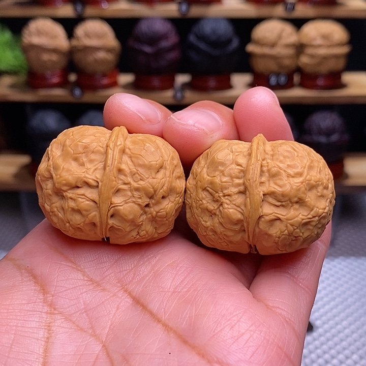 文玩核桃把件鲲鹏元宝36尺——9