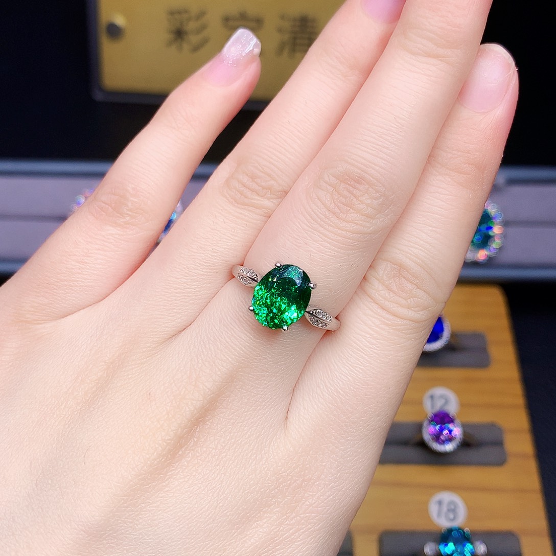 绿色碧玺银S925镶嵌戒指