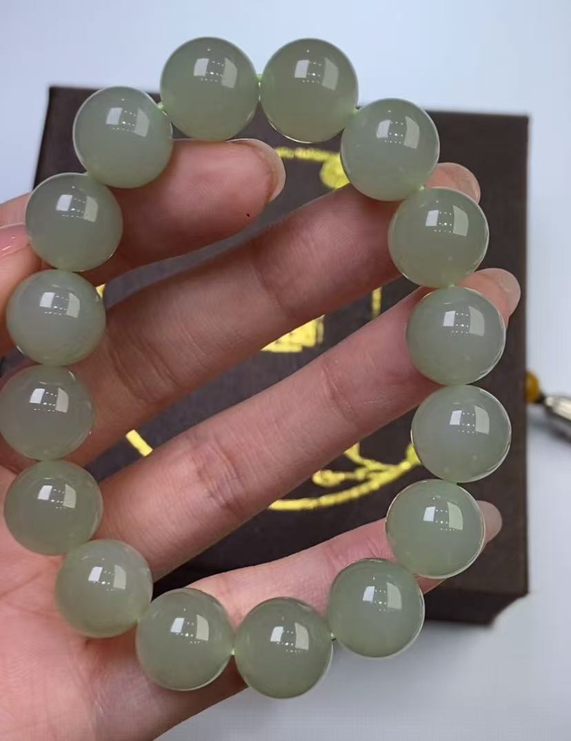 290609/和田玉手串  多样性一件发