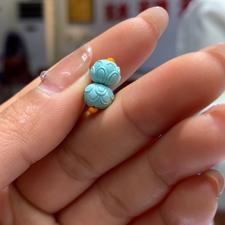 绿松石配饰未镶嵌