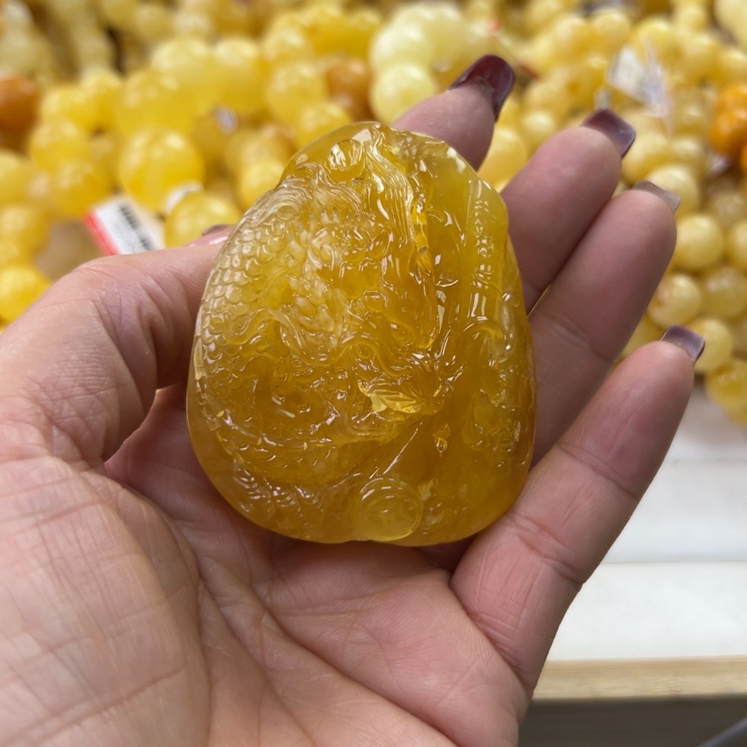 琥珀珠宝奇石未镶嵌