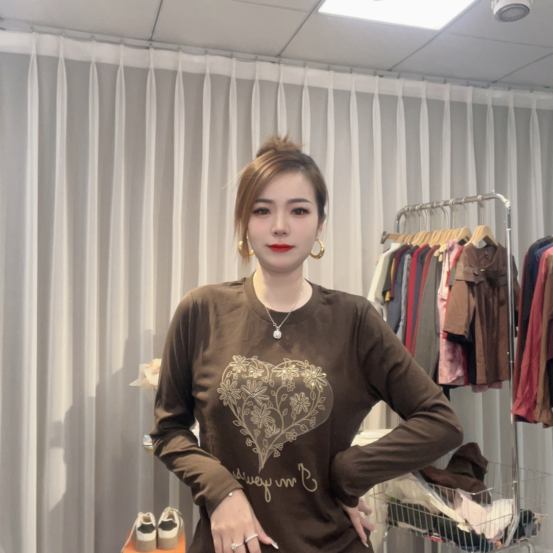 大美小美 好物分享护手霜身体乳专属链接T恤