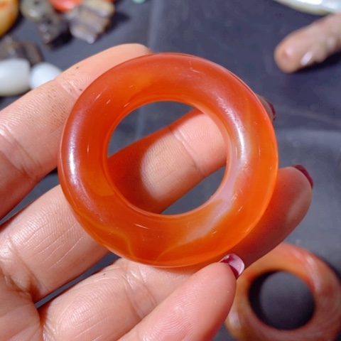 紫金钵盂菩提吊坠飛***手