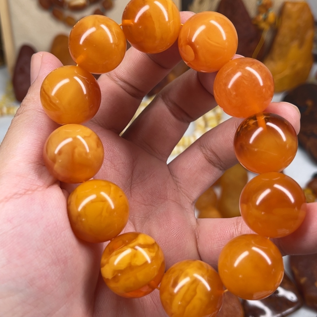 未镶嵌琥珀珠宝奇石