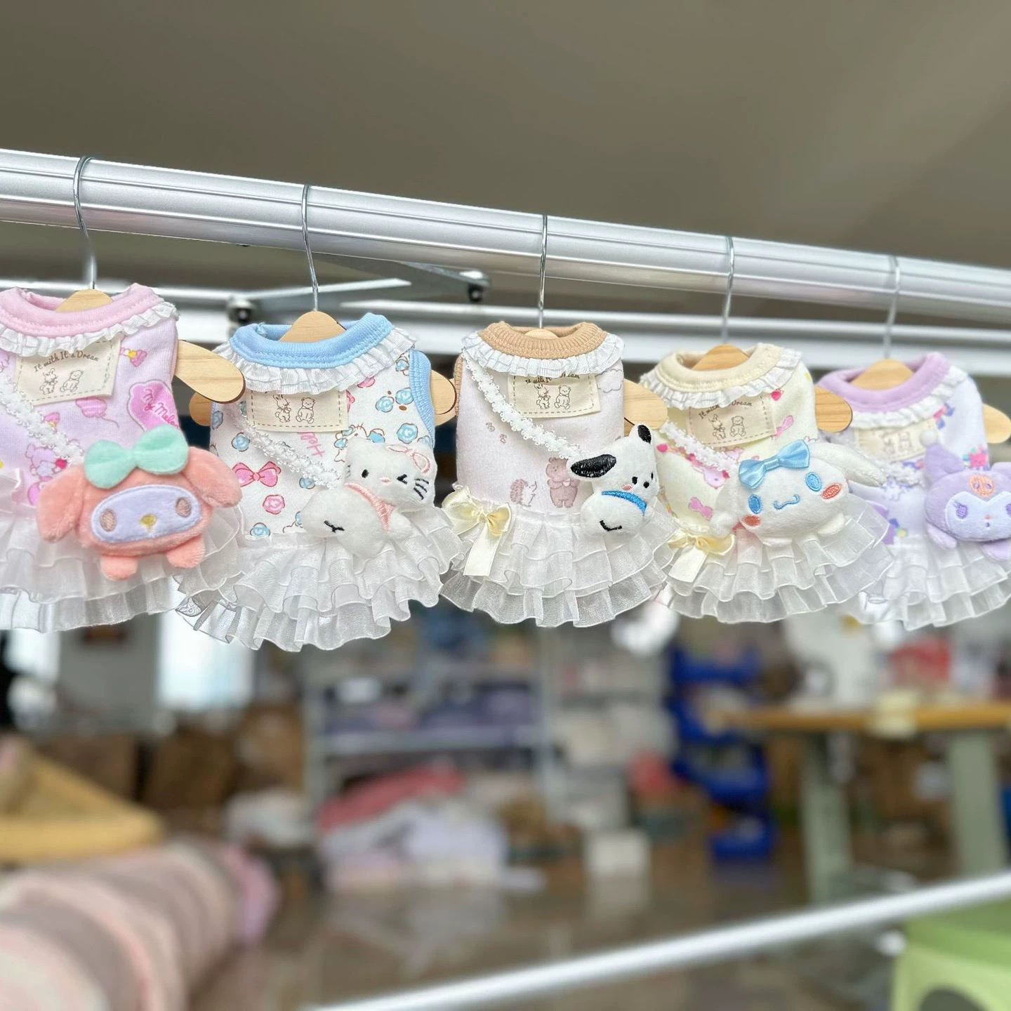 秋冬宠物家居服小体狗狗衣服小奶猫裙子加绒加厚猫咪卡通玩偶衣服