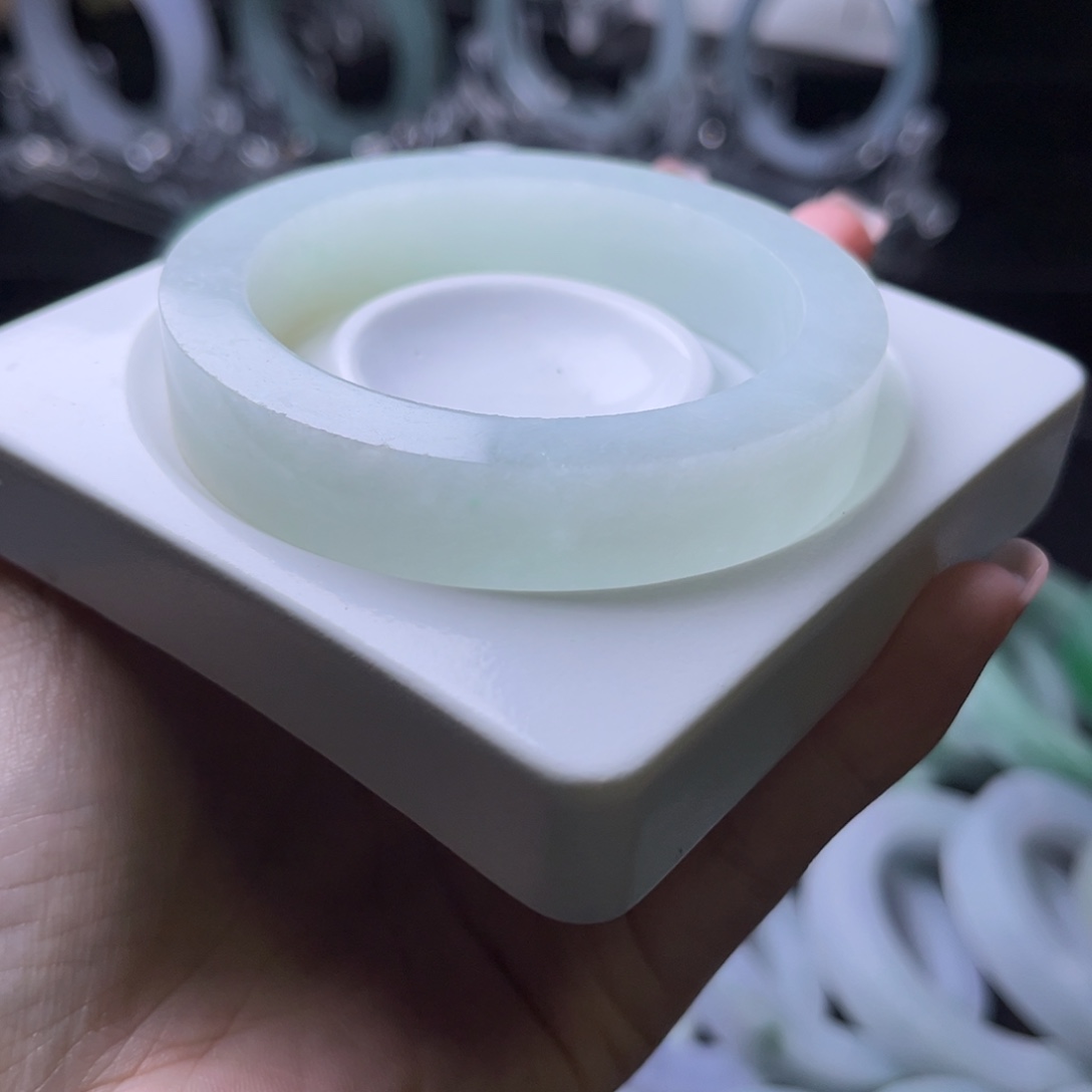 未镶嵌天然缅甸A货翡翠定制翡翠