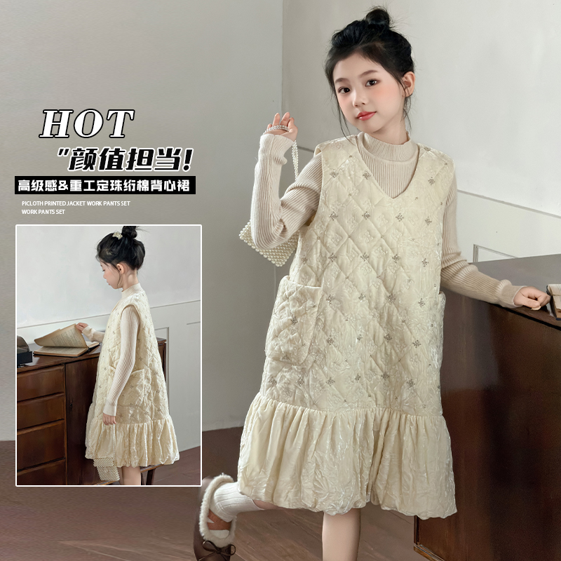 女童连衣裙冬季2025新款红色洋气儿童公主裙子女孩加厚年服背心裙