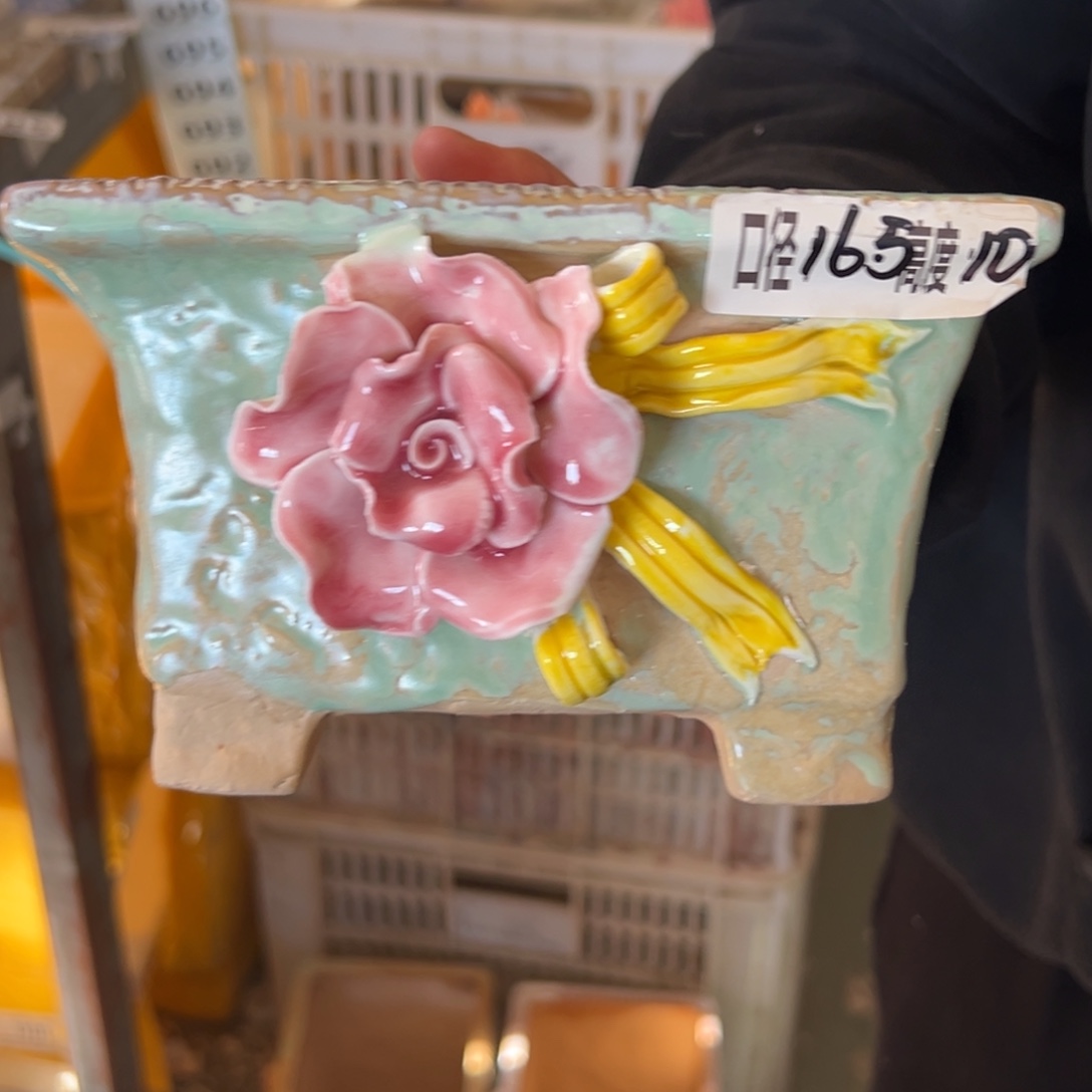 花盆，拍满20发货，退款拉黑