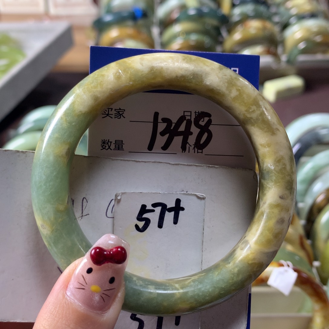 蛇纹石玉手镯未镶嵌1348