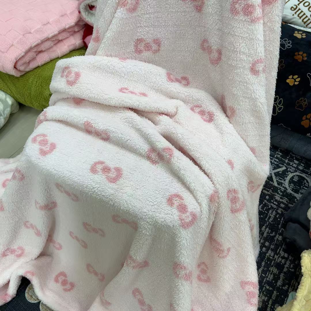 200X230浅粉色蝴蝶结毛毯