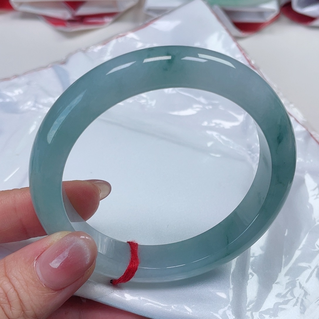 翡翠手镯未镶嵌?***?缅甸翡翠