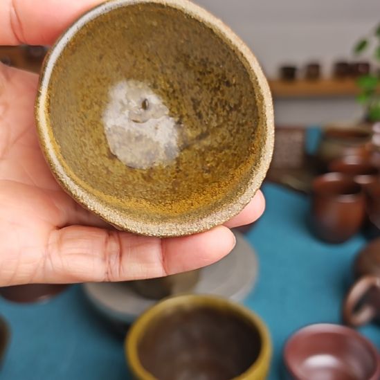 開***樂瓷坭兴陶柴烧手捏杯