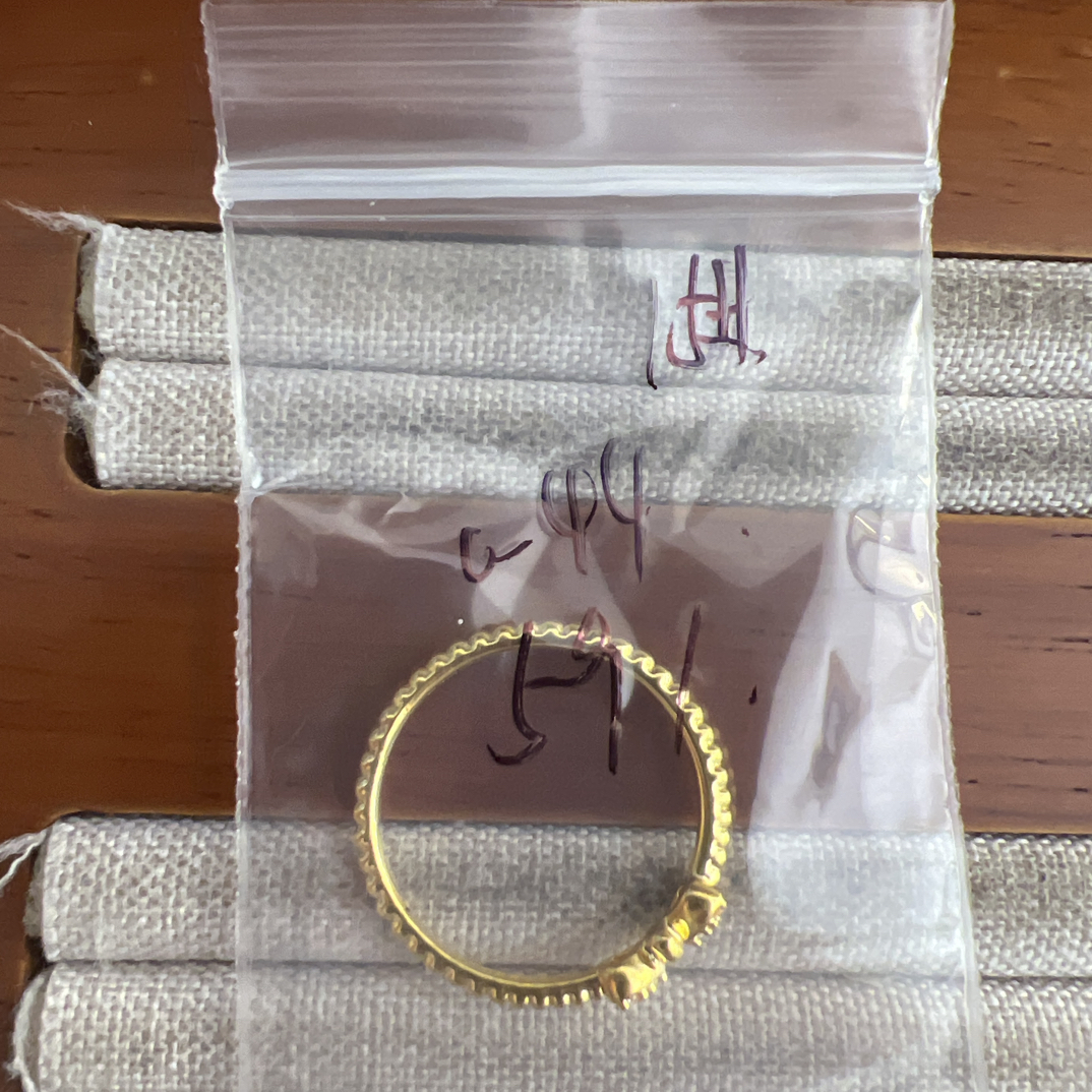 克重0.44 15号 小金蝴蝶6D戒指 足金999