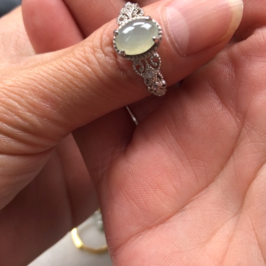 宝***儿翡翠未镶嵌戒指缅甸