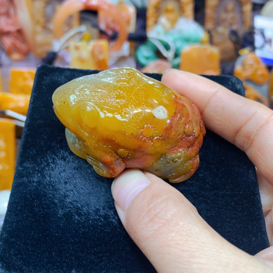 未镶嵌石英质玉（黄龙玉）吊坠(不含链)