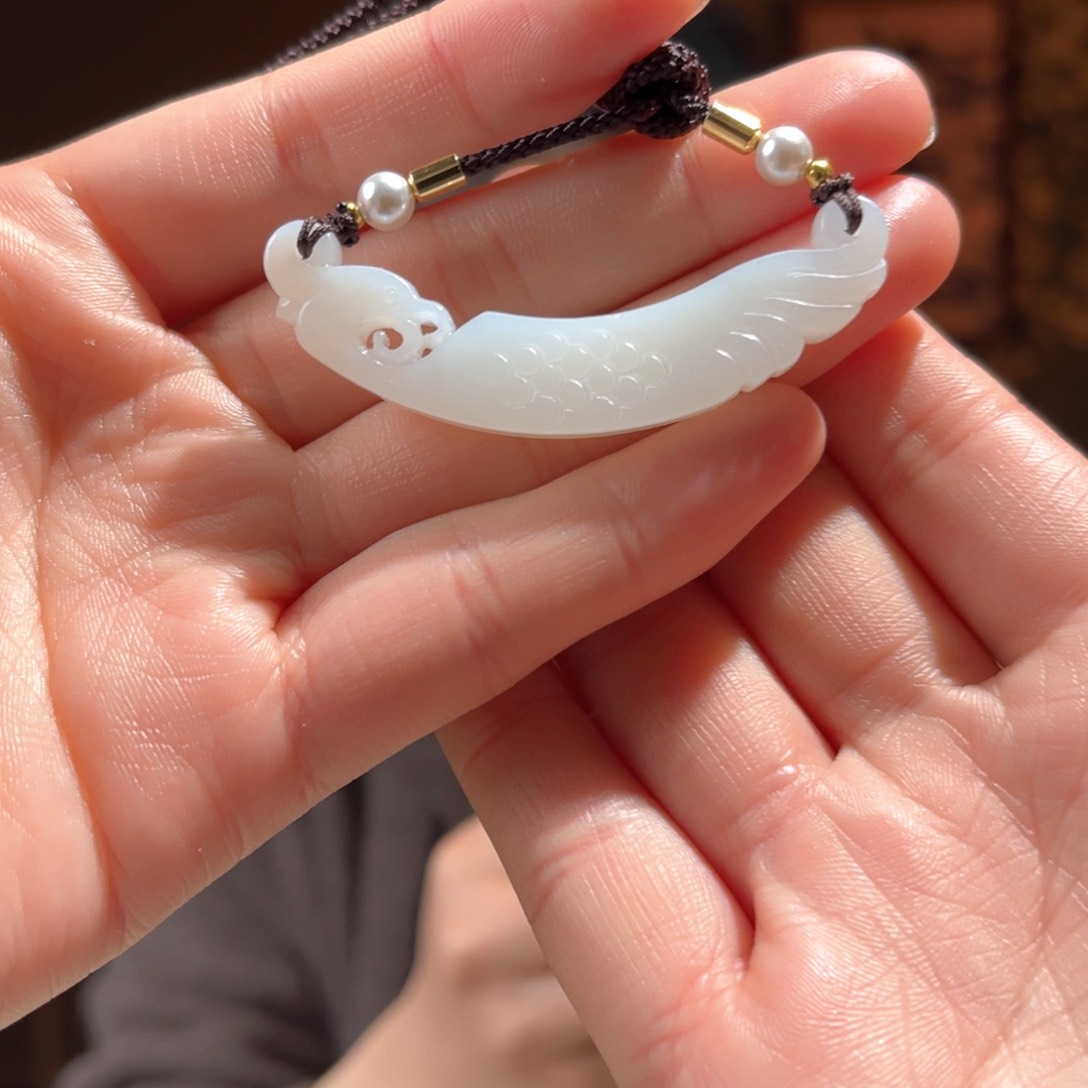 吊坠(不含链)未镶嵌和田玉俄料俄白玉衡350