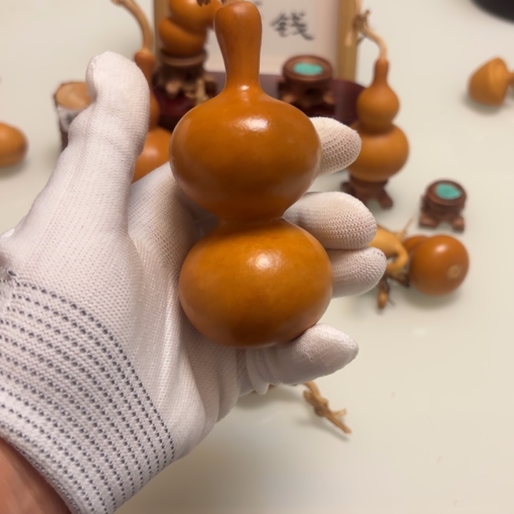 h***人天然手捻老皮葫芦