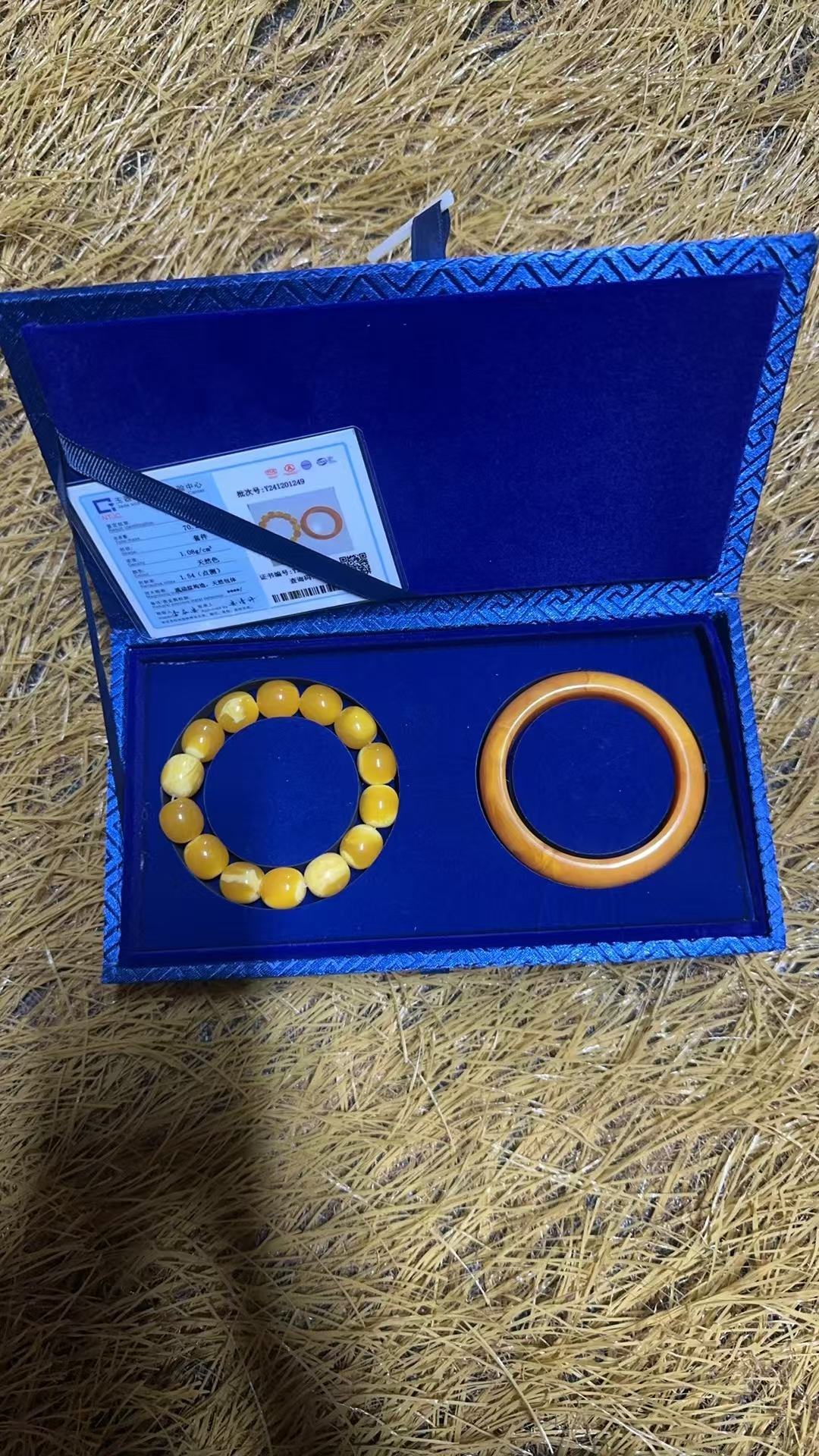【闪购链接】手镯手串带盒蜜蜡