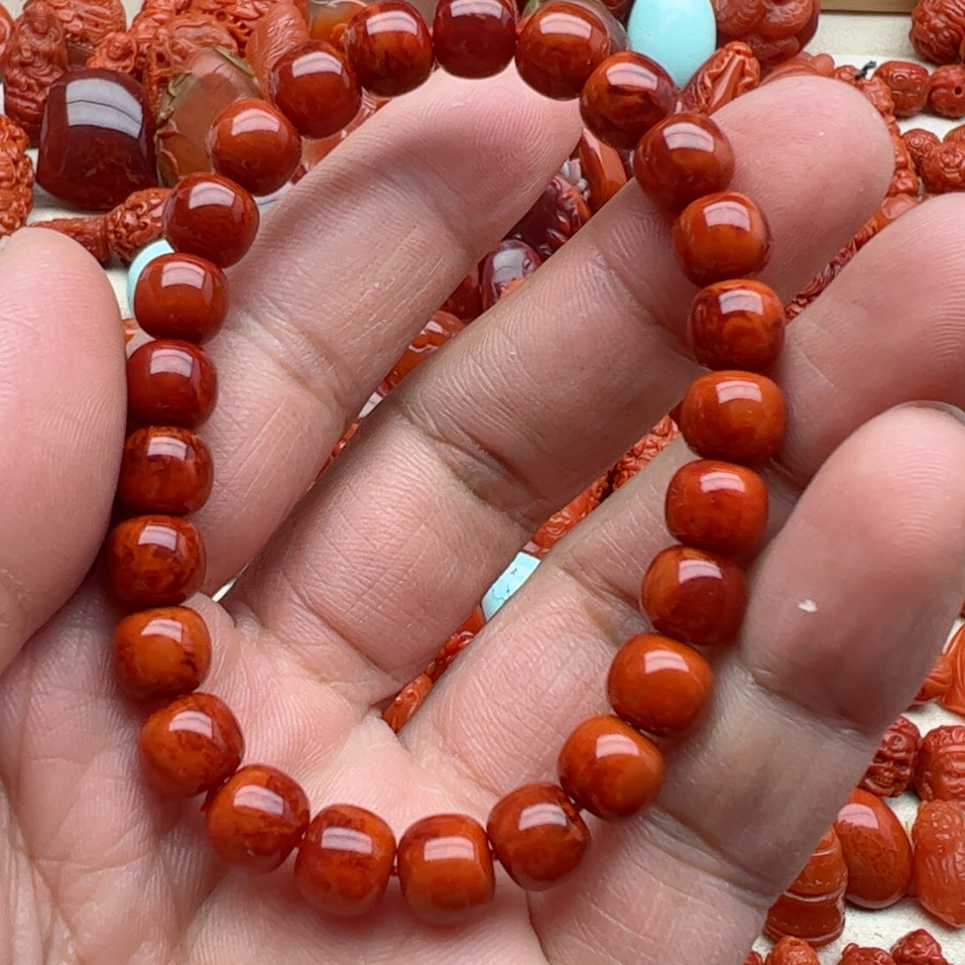 南红玛瑙配饰未镶嵌