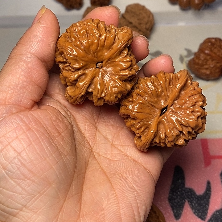 蔡***）文玩核桃把件官帽