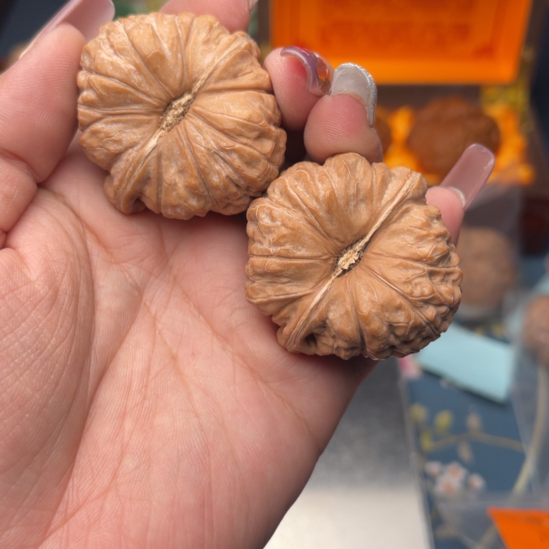 文玩核桃把件?****?南瓜墩41